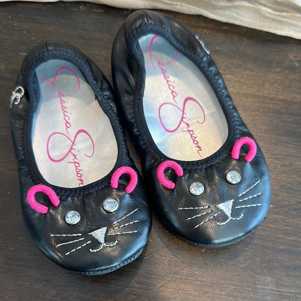 Jessica Simpson Black Cat Slippers- Excellent Condition- Size 7